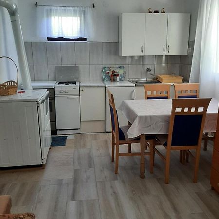 Sipovo Domacinstvo Ubovic 빌라 외부 사진